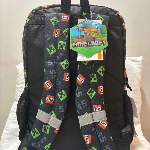 Light-Up Minecraft Backpack - Picture 3 of 3